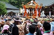 北睦の担ぎだし。'11.08.28.