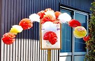 氏子門口の地口行燈。'13.04.28.