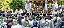 鉄砲洲弥生会の担ぎ出し。'13.05.04.