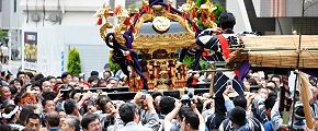 休息所の蔵前郵便局前。'13.06.02.