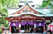 社殿と浅間造本殿。'13.06.09.