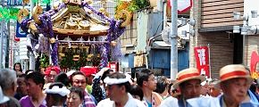 粋な羽織袴のカンカン帽姿。'13.06.09.