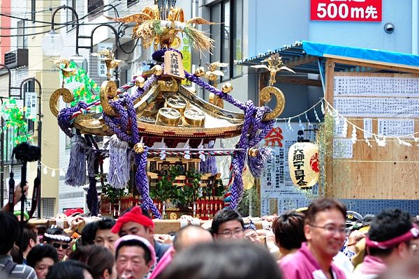 仲六郷一丁目町会お神酒所。'13.06.09.