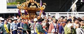 東北上越新幹線のガード潜り東田端へ。'13.08.18.