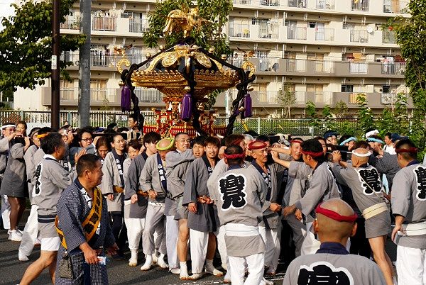 横十間川通りへ進路変更。'13.09.15.