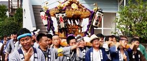 岩戸北地区を渡御。'13.10.06.