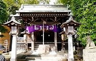 小じんまりした社殿。'13.10.06.