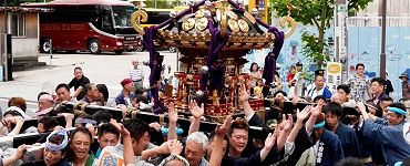 清掃清川車庫前。'14.05.25.