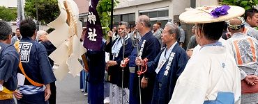 神輿受け渡し式。'14.05.25.