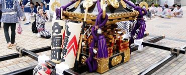 神輿の直置き。'14.07.13.