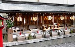 五社の末社。'14.07.20.