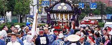 桜田通りに出て。'14.09.07.