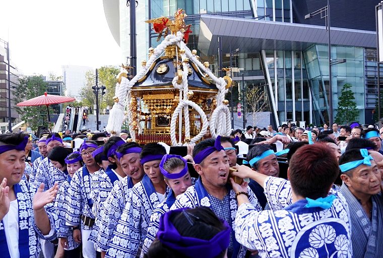 虎ノ門ヒルズ前。'14.09.23.