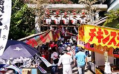 三宿の細長い参道。'14.09.23.