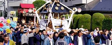 旧甲州街道を国領へ。'14.10.12.