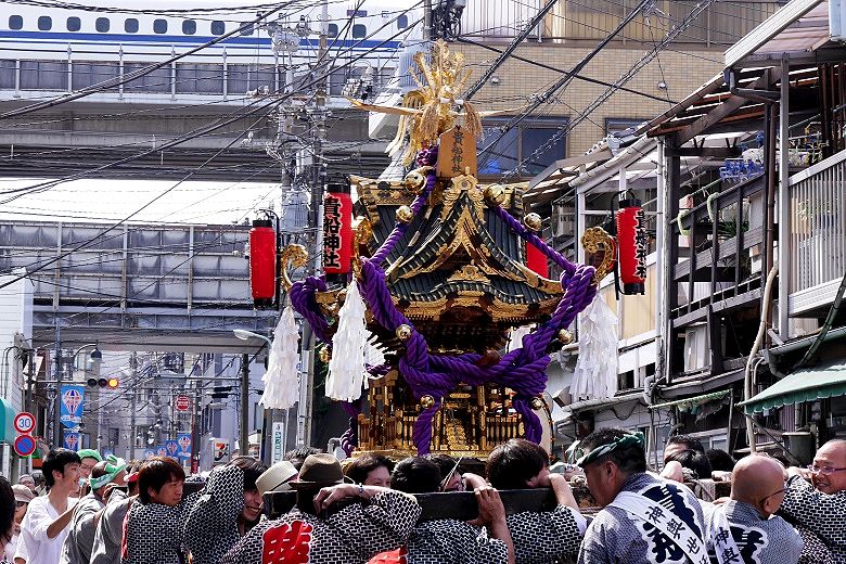 東海道新幹線高架下三ッ木通り。'15.06.07.