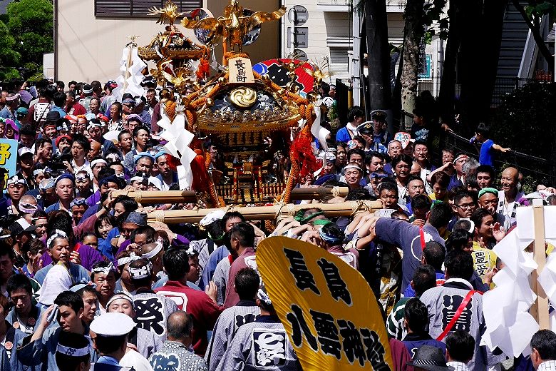 八雲神社の連合渡御。'15.06.28.