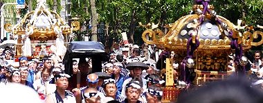 連合で西仲橋に渡御。'15.08.02.
