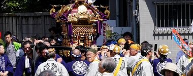 息の合った担ぎ。'15.09.20.