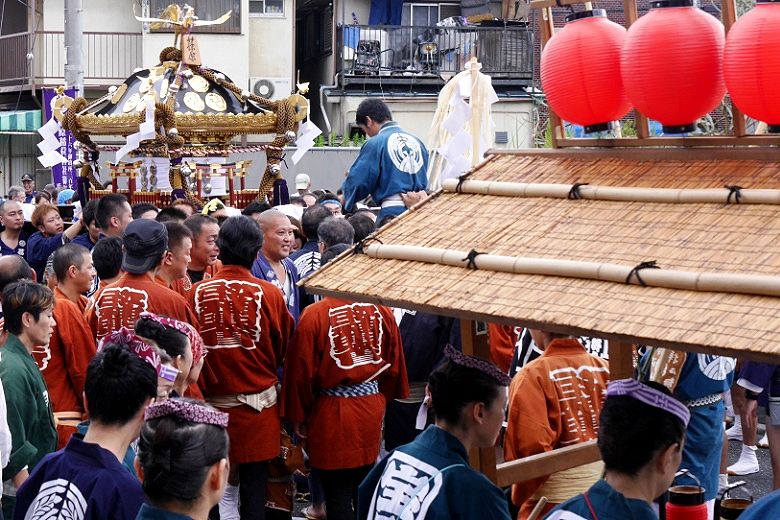 四ツ木4丁目休息所。'15.09.13.