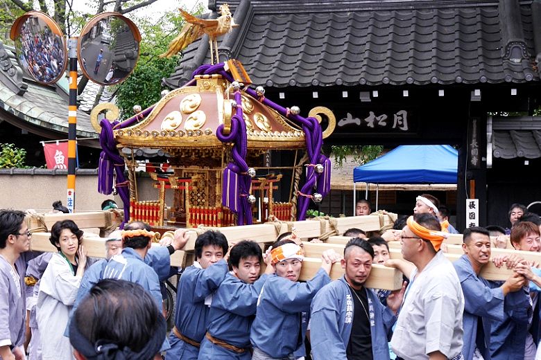長円寺山門前から宿場通りへ.'15.09.13.
