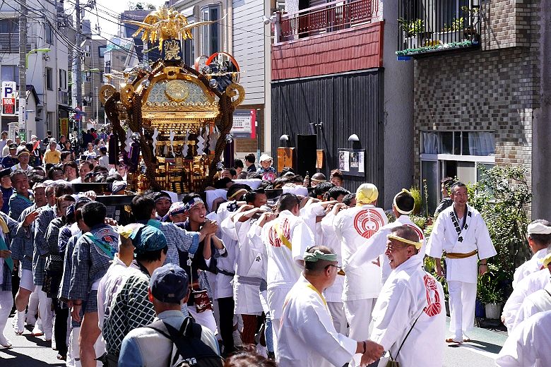 旧大山街道に出て。'15.09.20.
