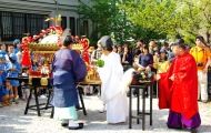 神職総出で祭壇造り。09.04.12.