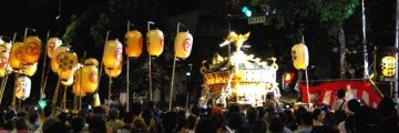 20時50分。鳥居前三尺からは睦による宮入。09.06.07.