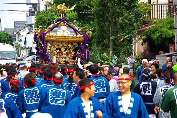 お膝元新宿睦の引受け。09.09.13.