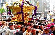 maturiさんも担ぎに汗だす。'10.05.04.