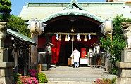 静かな社殿。'10.06.06.