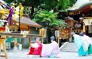 畳に正座の祝詞奏上。'10.07.25.