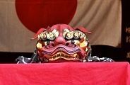 留守を守る社宝の赤獅子頭。'10.09.05.