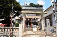 出払った西仲天祖神社。'10.09.05.