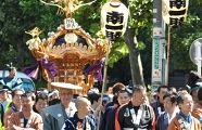 青山熊野神社の渡御。'10.09.26.