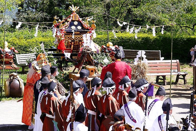 武蔵御嶽神社の日之出祭'16.05.08.