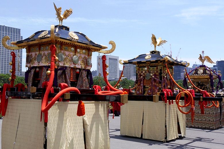 駐輦祭終えて出立つ'16.06.10.