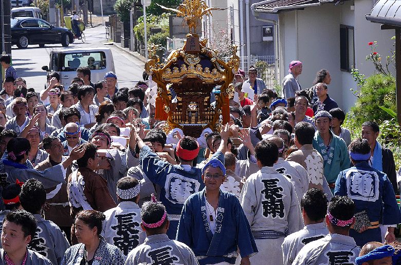 nagato-katugite2.jpg(168275 byte)