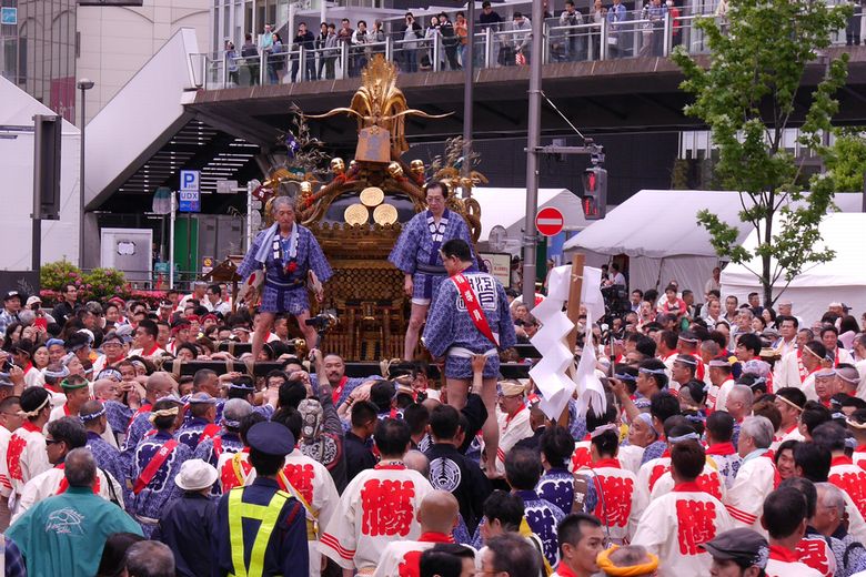 kanda-syutatu.jpg(165281 byte)