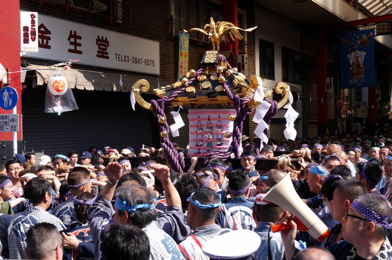 sanjya-itinomiya.jpg(144552 byte)