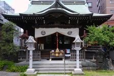 senzoku-syaden.jpg(46523 byte)