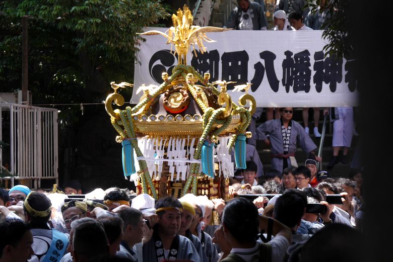 mita-katugidasi.jpg(123325 byte)