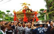 神輿補修しての渡御再開です。08.09.07.