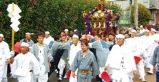 古式に則った威風堂々、これぞ在の祭り。08.10.12.