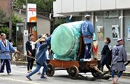 ビニールシートは似合いませんね。'11.09.04.