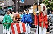 祭りの体勢整えて渡御。'11.09.11.
