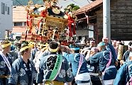 傾くと修復は難しい。'11.09.29.