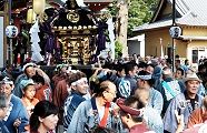 祭友会神輿の担ぎ出し。'11.10.10.