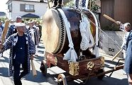 両面打ちの御太鼓。'11.10.16.