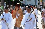茜色に染める天狗。'11.10.16.
